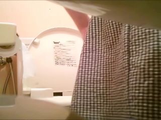 Porn online private school toilet – 15286445-8