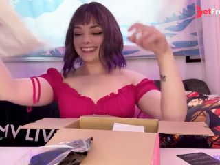 [GetFreeDays.com] Unboxing a Nothasaur Mystery Box Adult Clip February 2023-4