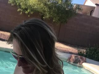 Title Toplees Blowjob In The Pool Sex-2