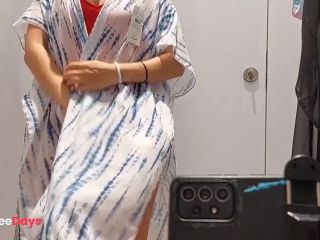 [GetFreeDays.com] Une brune sexy essaie des vtements dans le vestiaire. Chatte poilue, gros seins, gros ttons. Porn Stream June 2023-0