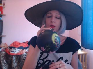 Pt 1 cuteblonde666 - Blowing Balloons For Halloween Fun-4