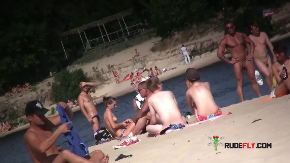 Everyone is staring at these gorgeous naturist teens  5