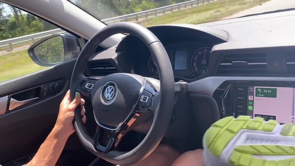 Pov Milf Foot Tease And Handjob While Driving 1080p