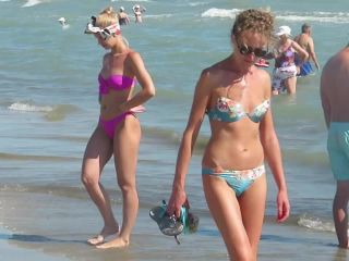 Attention whore with perfect beach body-5