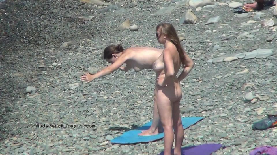 Nudist video 01370