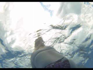 Porn online Voyeur – Underwater swimsuit tracking – YMUW-1084-2