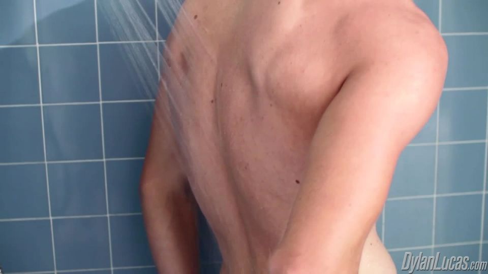 Seth Bond Shower Solo Gay