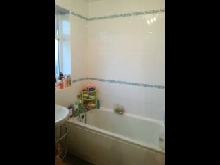 shower_bathroom_1257-5