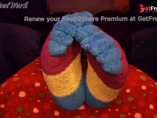 [GetFreeDays.com] Worship and Fuck My Big Feet In My Thick Colorful Fuzzy Winter Toe Socks - Give Me A Big Load Of Cum Adult Video January 2023-8