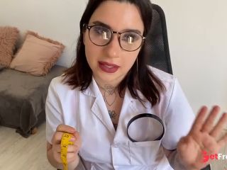 [GetFreeDays.com] Hairy Tattooed doctor in stockings helps you to cum Porn Leak October 2022-1