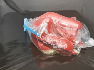 vicky d pbFun in a vaccum bag-2