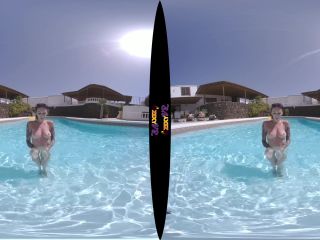 Tattooed & Topless In The Pool (VR Striptease-6