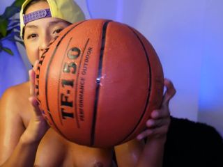 After A Basketball Game They Fill My Ass With Cum While I Squirt Like Crazy 1080p-7