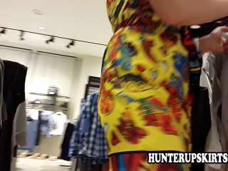 yummyupskirtwithgirlinbrightdress voyeur -4