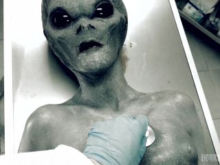 Horror Porn: 33 – Roswell UFO [Virtal Sex, POV Sex, Ultra HD, 4K] – Fucking, Aliens & Monsters on hardcore august ames femdom-1