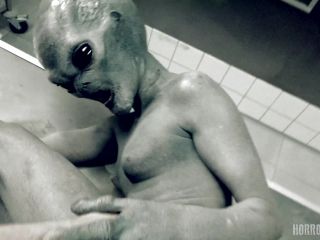 Horror Porn: 33 – Roswell UFO [Virtal Sex, POV Sex, Ultra HD, 4K] – Fucking, Aliens & Monsters on hardcore august ames femdom-7