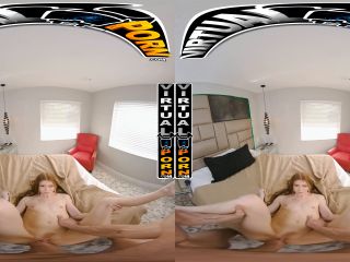 Explicit Kait - Getting clean to get Explicit - VirtualPorn, BangBros (UltraHD 4K 2024) New Porn-9