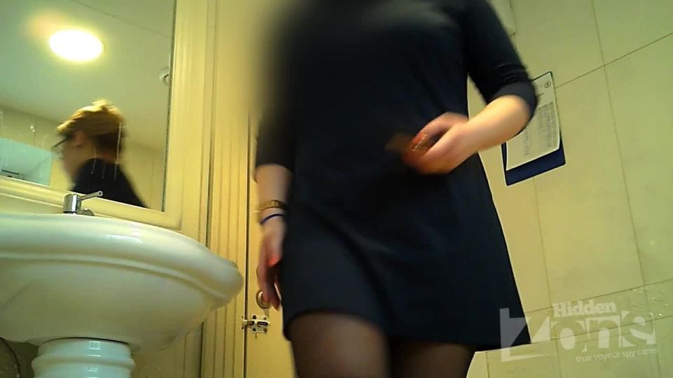 Hidden Zone WC – hz Wc2994 | voyeur | voyeur