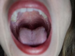 Venusss Fetish - Macabre encounter Miniaturized devoured and digested - Vore-1