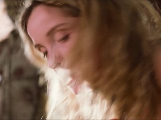 Julie Delpy - An American Werewolf in Paris (1997) HD 720p - (Celebrity porn)-8