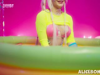 AliceBong - Candy girl sucks lollipop (12.01.2022) - Blowjob-0