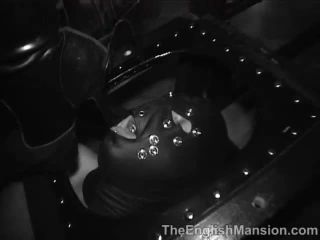 The Worship Throne - Mistress Sidonia's Private  Sessions-9