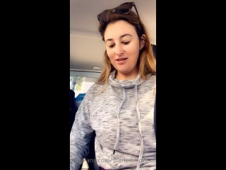 Scarlett Morgan Scarlettmorgan - yay new toys unboxing in the car cause im too excited 16-07-2020-2