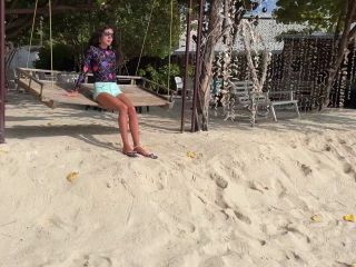 Cheating On My Girlfriend With A Beauty In The Bushes On The Maldives Beach 1080p-0