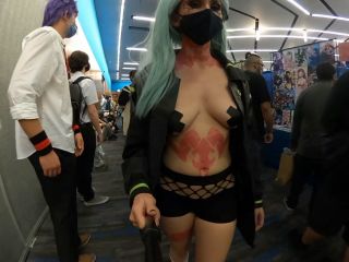 [GetFreeDays.com] Rebecca Cosplay in the Convention! - Shy Goth telegram hardcore porn-4