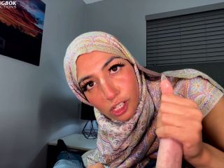 [GetFreeDays.com] My husband convinsed me hijab blowjob porn-3