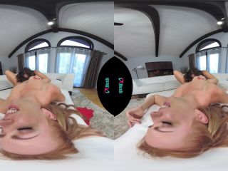 free video 44 First, We Should Take A Selfie - Gear VR 60 Fps | heels | voyeur big perky tits-4