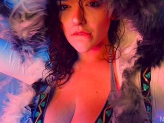 Nikki Eliot () Nikkieliot - check out the first few minutes of my newest video after a long day of hunting i cra 20-02-2020-1