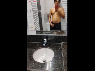 [GetFreeDays.com] batendo punheta na empresa no ultimo dia de trabalho Sex Video October 2022-6