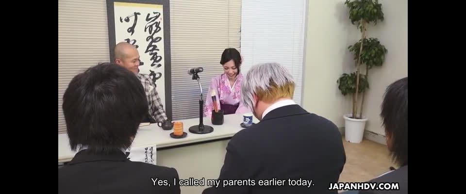 Misaki Yoshimuraâs interview turns into an orgy as she fucks gangbang Misaki Yoshimura
