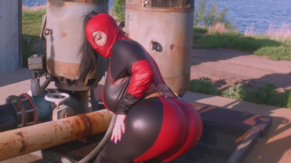 Korina Kova - Superhero Squirt A Thon - Publicnudity