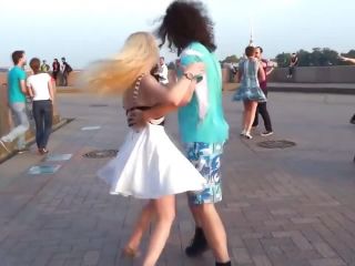 fly-skirt-wind-loves-street-dancing-5