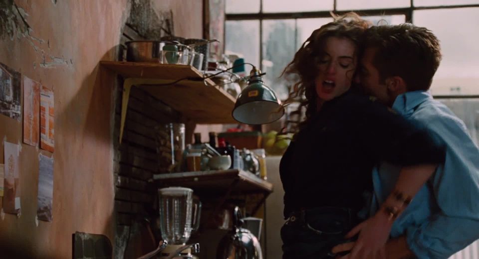 Anne Hathaway – Love and Other Drugs (2010) HD 1080p - (Celebrity porn)