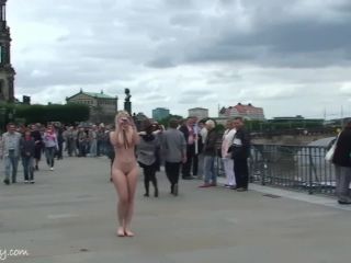 Naked in public for all to see!(vids)(vids)-9
