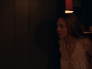 Amanda Seyfried, Natalia Dyer – Things Heard - [Celebrity porn]-5