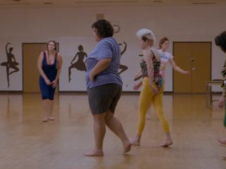 Alison Brie, Betty Gilpin, Jackie Tohn, Kate Nash - Glow s03e03 2019 ...-3