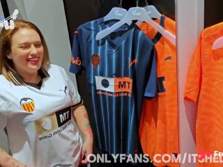 [GetFreeDays.com] Valencia CF fan lets me fuck her in the dressing room of the teams store in exchange for a t-shirt Adult Leak December 2022-3