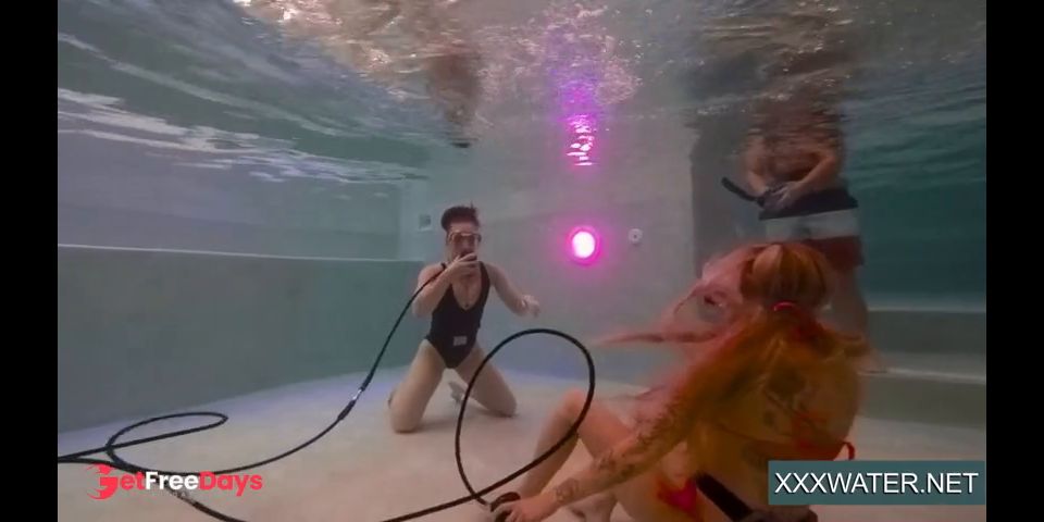 [GetFreeDays.com] Hot chicks with a guy in the pool Porn Leak July 2023