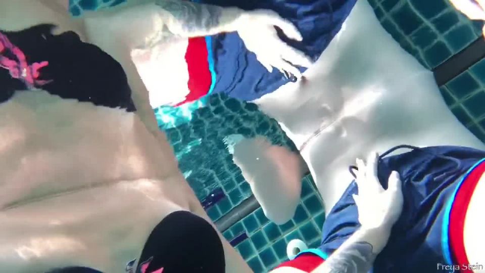 teen amateur public Sobestshow, Freya Stein - public handjob in the pool, under water , amateur on teen