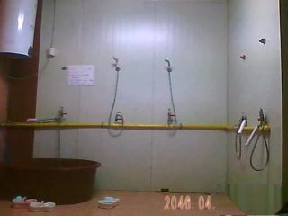 water_park_bathroom-6