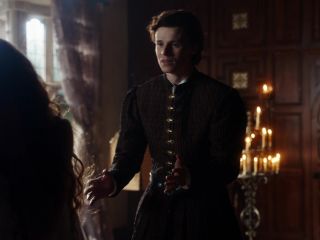 Charlotte Hope - The Spanish Princess S02 E01 2160p 2020-7