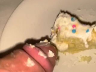 [Amateur] Birthday Cake Blowjob with Cum Frosting-0