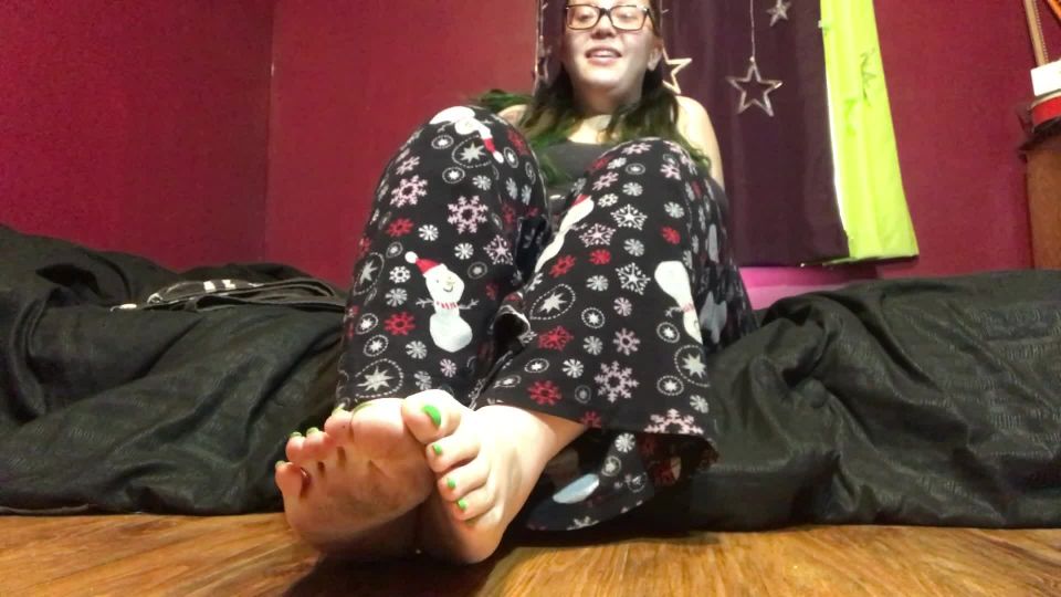 hannahnate96 - relax me with foot play BBW!
