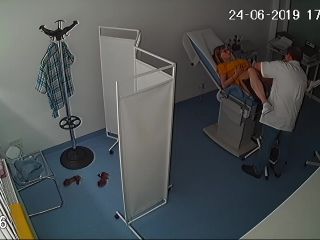 Real hidden camera in gynecological cabinet - pack 2 - archive3 - 34 on voyeur -6