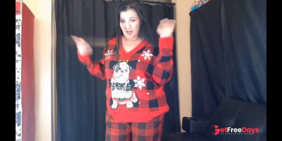 [GetFreeDays.com] Milf Destroys Her Super Cute Holiday Sweater Set Cutting Holes Porn Video April 2023