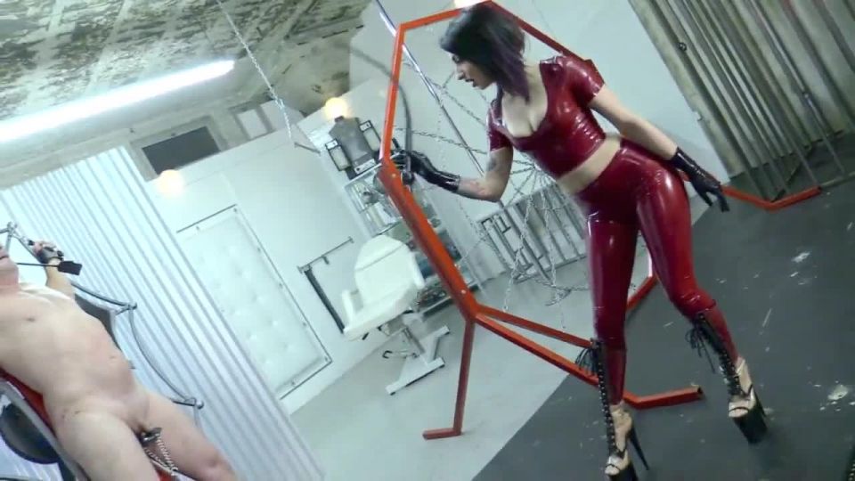 free video 12 Domnation - SCREAM ME A SONG! Starring Mistress Cybill Troy on bdsm porn leg cast fetish